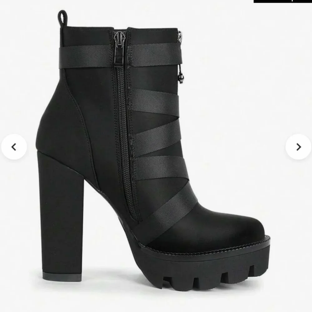 Wet Kiss Black Lycra Heeled Combat Platform Booties w/Straps EUC - Picture 4 of 13